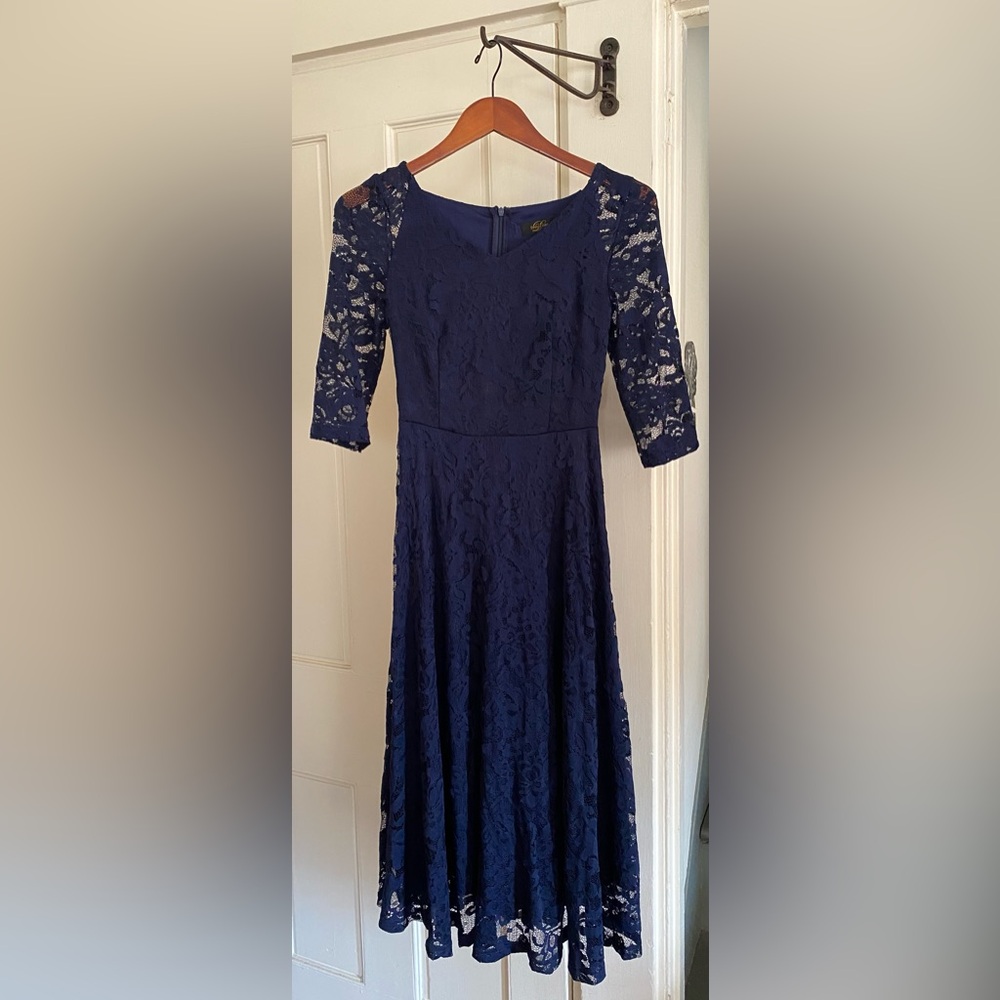 Dressystar Lace Dress
Girls Size S